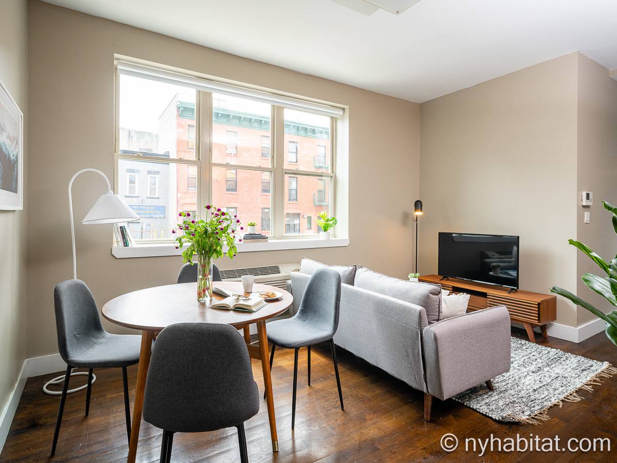 New York - 5 Bedroom roommate share apartment - Apartment reference NY-19702