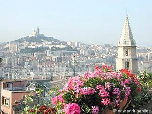 South of France Accommodation: 4 bedroom Maison de Village in Marseille (PR-809)