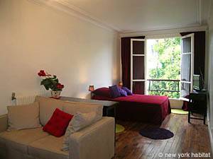 Paris Accommodation: Studio in Montarte - Sacre Coeur (PA-3863)