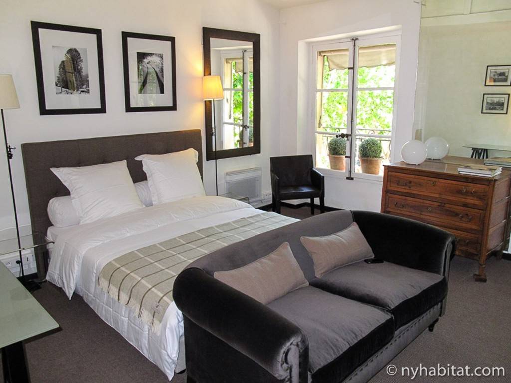 Image of a bedroom in Aix-en-Provence