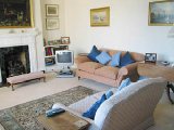 London 3 Bedrooms accommodation - Apartment reference LN-359