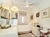 New York 4 Bedrooms Townhouse roommate share apartment - Apartment reference NY-9697