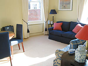 London 3 Bedrooms apartment - Apartment reference LN-36