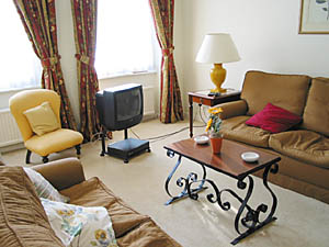 Londres T2 appartements location vacances - s&eacute;jour (LN-37) photo 2 de 3