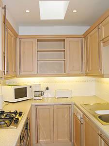 London 2 Bedroom accommodation - kitchen (LN-38) photo 1 of 2