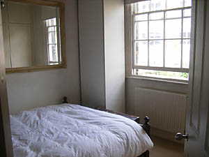 London 2 Bedroom accommodation - bedroom 1 (LN-41) photo 1 of 2