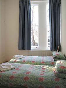 London 2 Bedroom accommodation - bedroom 1 (LN-44) photo 2 of 3