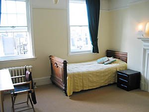 London 4 Bedroom apartment - bedroom 2 (LN-57) photo 1 of 3