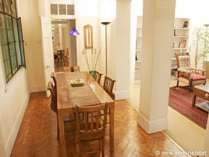 London 4 Bedroom apartment - living room (LN-57) photo 3 of 5