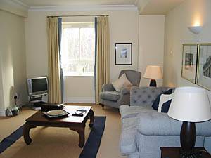 London - 2 Bedroom apartment - Apartment reference LN-74