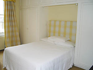 Londres T3 appartements location vacances - chambre 1 (LN-80) photo 1 de 3