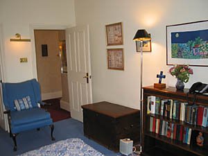London 3 Bedrooms accommodation - bedroom 2 (LN-122) photo 3 of 4