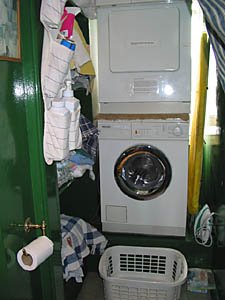London 3 Bedrooms accommodation - bathroom 4 (LN-122) photo 1 of 2