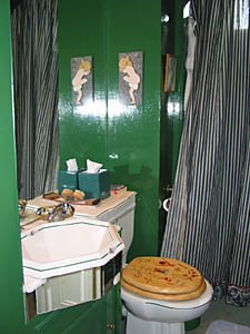London 3 Bedrooms accommodation - bathroom 4 (LN-122) photo 2 of 2