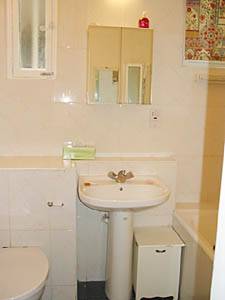 Londres 2 Dormitorios alojamiento - ba&ntilde;o 1 (LN-140) photo 1 de 2