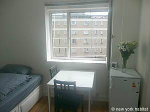 London Studiowohnung wohnungsvermietung - wohnzimmer (LN-156) photo 2 von 4