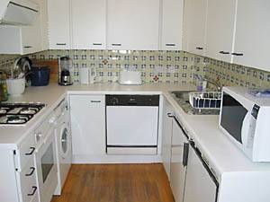 London 2 Bedroom accommodation - kitchen (LN-187) photo 1 of 1
