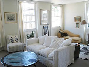 Londres T2 logement location appartement - s&eacute;jour (LN-210) photo 2 sur 4