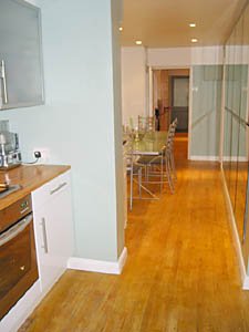 London 1 Bedroom apartment - kitchen (LN-240) photo 3 of 6