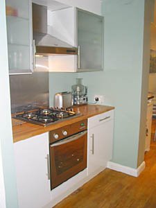 London 1 Bedroom apartment - kitchen (LN-240) photo 6 of 6