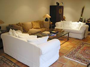 London 3 Bedroom accommodation - living room 2 (LN-245) photo 2 of 4