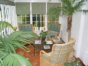 London 3 Bedroom accommodation - living room 3 (LN-245) photo 2 of 2