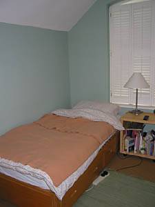 London 3 Bedroom accommodation - bedroom 3 (LN-245) photo 1 of 1