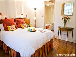 Londres T2 appartements location vacances - salle d'eau (LN-256) photo 1 de 1