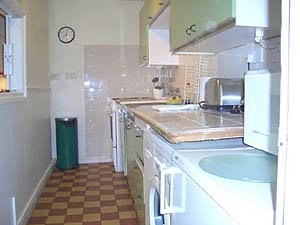 London 1 Bedroom accommodation - kitchen (LN-258) photo 1 of 1