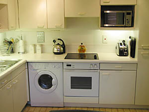 Londres 2 Dormitorios apartamento - cocina (LN-269) photo 1 de 3