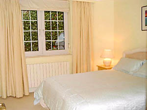 Londres T3 appartements location vacances - chambre 1 (LN-278) photo 1 de 1