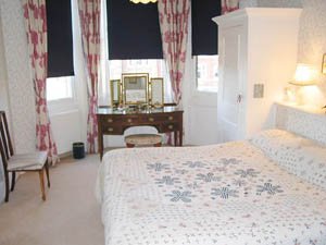 Londra 3 Camere appartamento casa vacanze - camera 1 (LN-359) photo 2 di 2