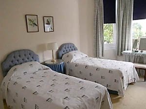 London 3 Bedroom accommodation - bedroom 2 (LN-359) photo 1 of 2