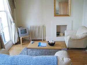 Londres T2 appartements location vacances - s&eacute;jour (LN-383) photo 2 de 3