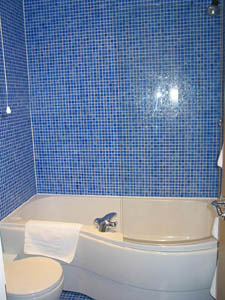 Londres T2 appartements location vacances - salle d'eau (LN-383) photo 1 de 3
