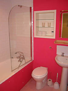 Londres T2 appartements location vacances - salle d'eau 1 (LN-454) photo 1 de 1