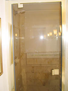 London 1 Bedroom accommodation bathroom 2 photo 10