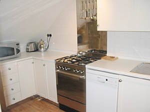 London 2 Zimmer ferienwohnung - k&uuml;che (LN-465) photo 2 von 3