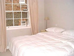 London 2 Bedroom accommodation - bedroom 1 (LN-469) photo 1 of 2