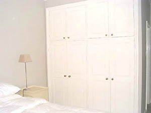 London 2 Bedroom accommodation - bedroom 1 (LN-469) photo 2 of 2
