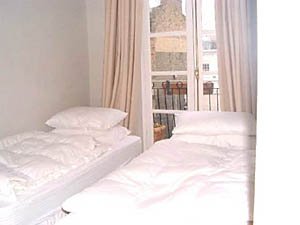 London 2 Bedroom accommodation - bedroom 2 (LN-469) photo 1 of 1