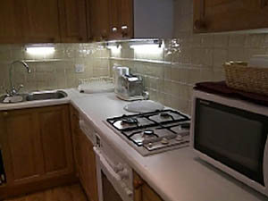 London 1 Bedroom accommodation - kitchen (LN-481) photo 1 of 1