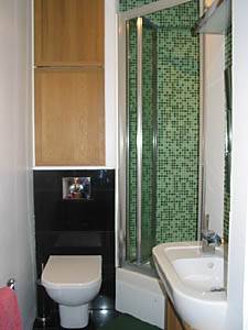 London Alcove Studio apartment - bathroom (LN-489) photo 1 of 3
