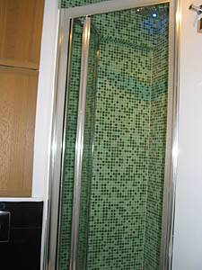 London Alcove Studio apartment - bathroom (LN-489) photo 2 of 3