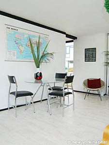 Londra Monolocale appartamento casa vacanze - soggiorno (LN-508) photo 5 di 6