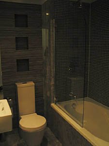 Londra 2 Camere appartamento casa vacanze - bagno 2 (LN-511) photo 1 di 2