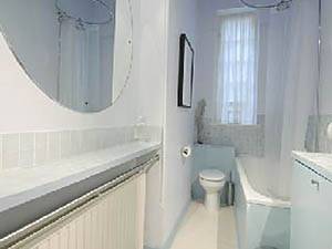 Londres T3 logements location appartements - salle d'eau 1 (LN-520) photo 2 de 2