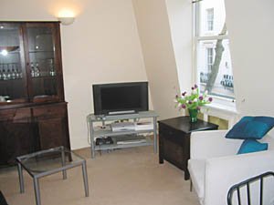 London 2 Bedroom - Duplex apartment - Apartment reference LN-529