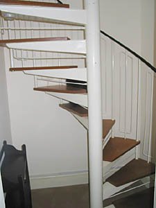 London 2 Bedroom - Duplex apartment - other (LN-529) photo 1 of 2