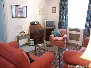 Londres 2 Dormitorios - D&uacute;plex alojamiento - sala (LN-530) photo 4 de 4